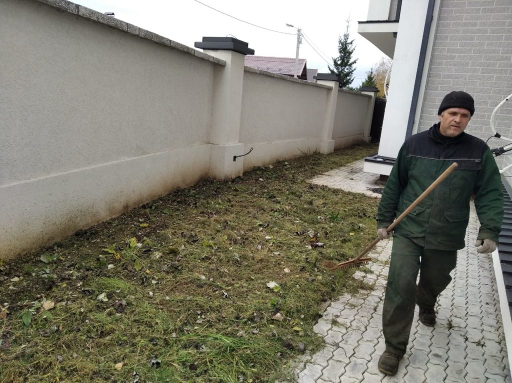 Покос, сбор и вывоз. Одинцовский район, село Акулово